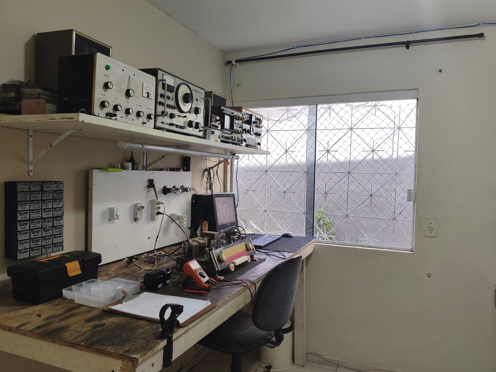 Bancada Área Técnica 8